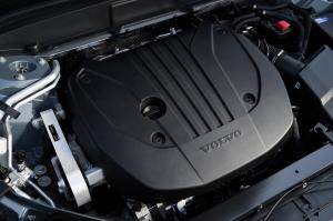 Volvo XC60 B5 AWD R-Design 2021 года  (CN)